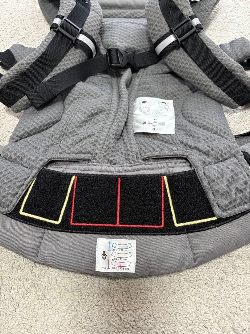 エルゴベビー オムニブリーズ グラファイトグレー