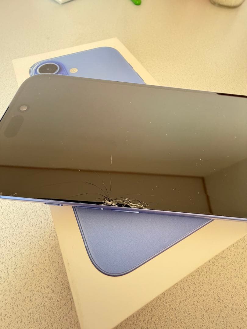 iPhone16 128G SIMフリー ウルトラマリン