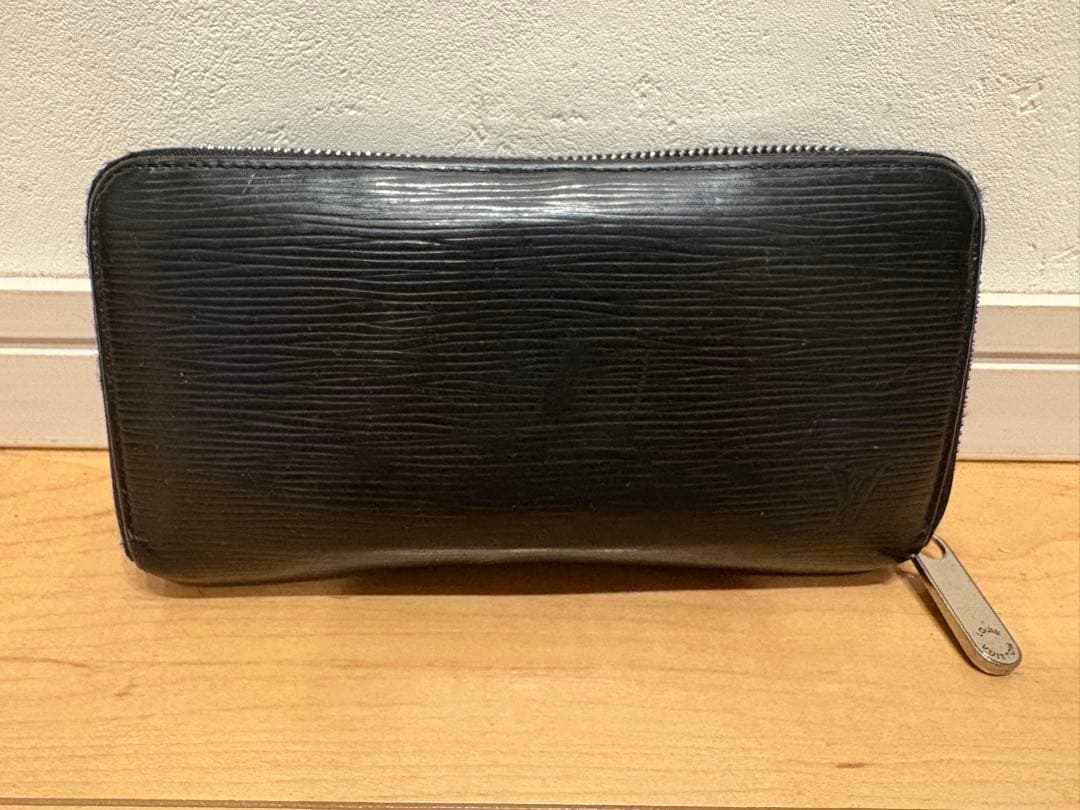 ルイヴィトン　正規品　エピ　ブラック 長財布