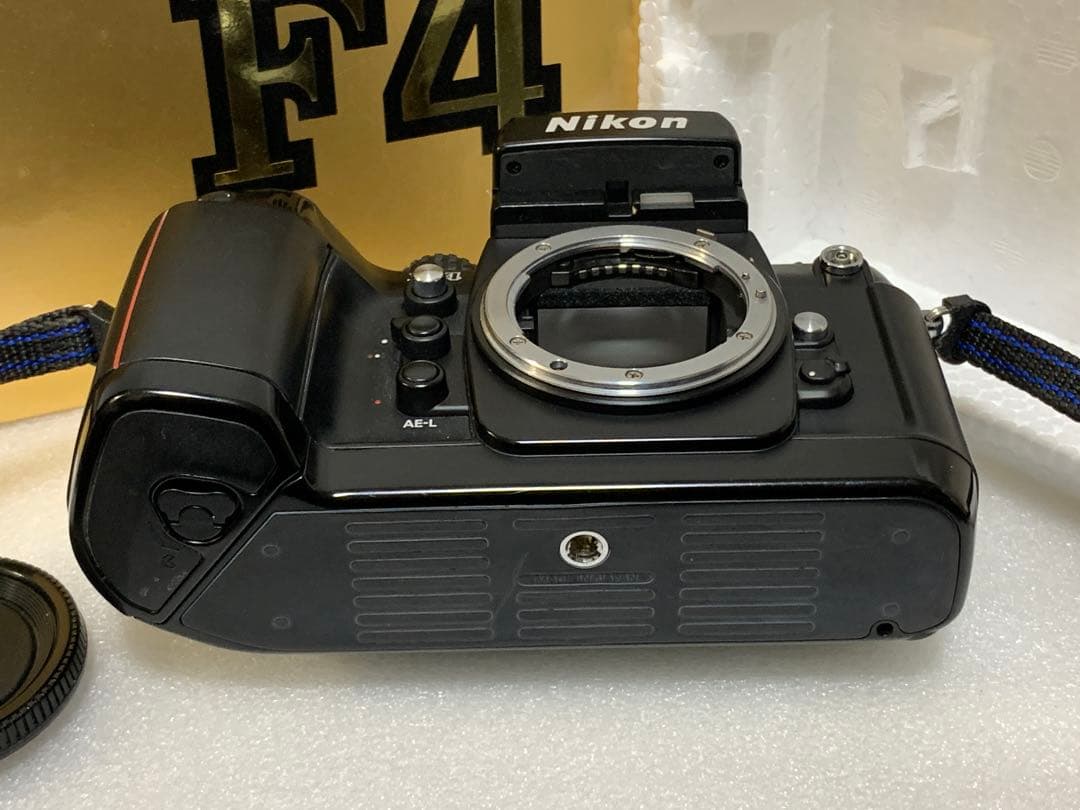 フィルムカメラ NIKON F4