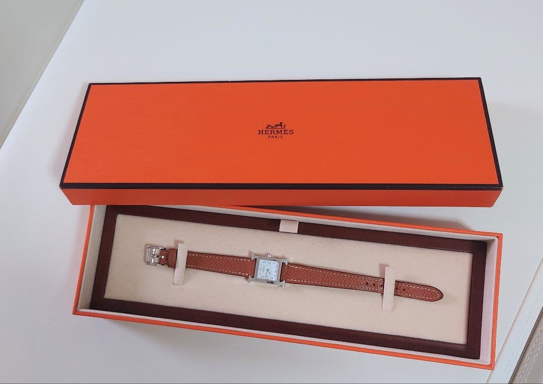 なっちゃんHERMES ブラウンレザー 時計 専用ボックス付き
