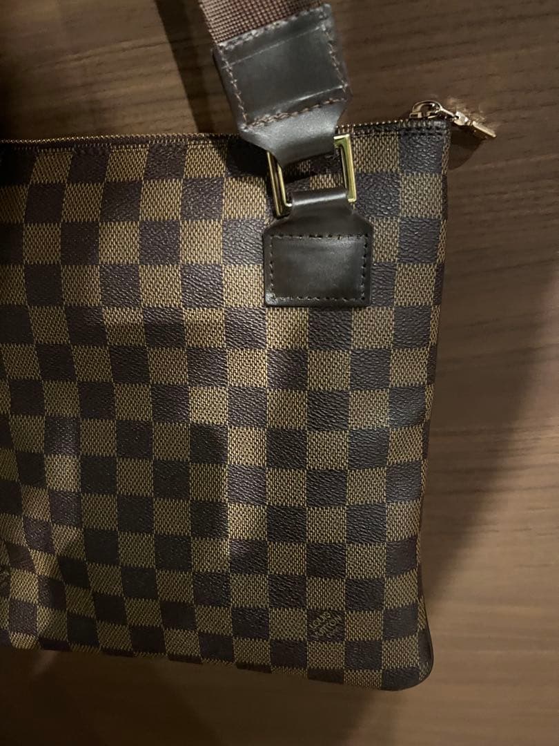 m*0様 LOUIS VUITTON ダミエ ポシェット ボスフォール ショルダ