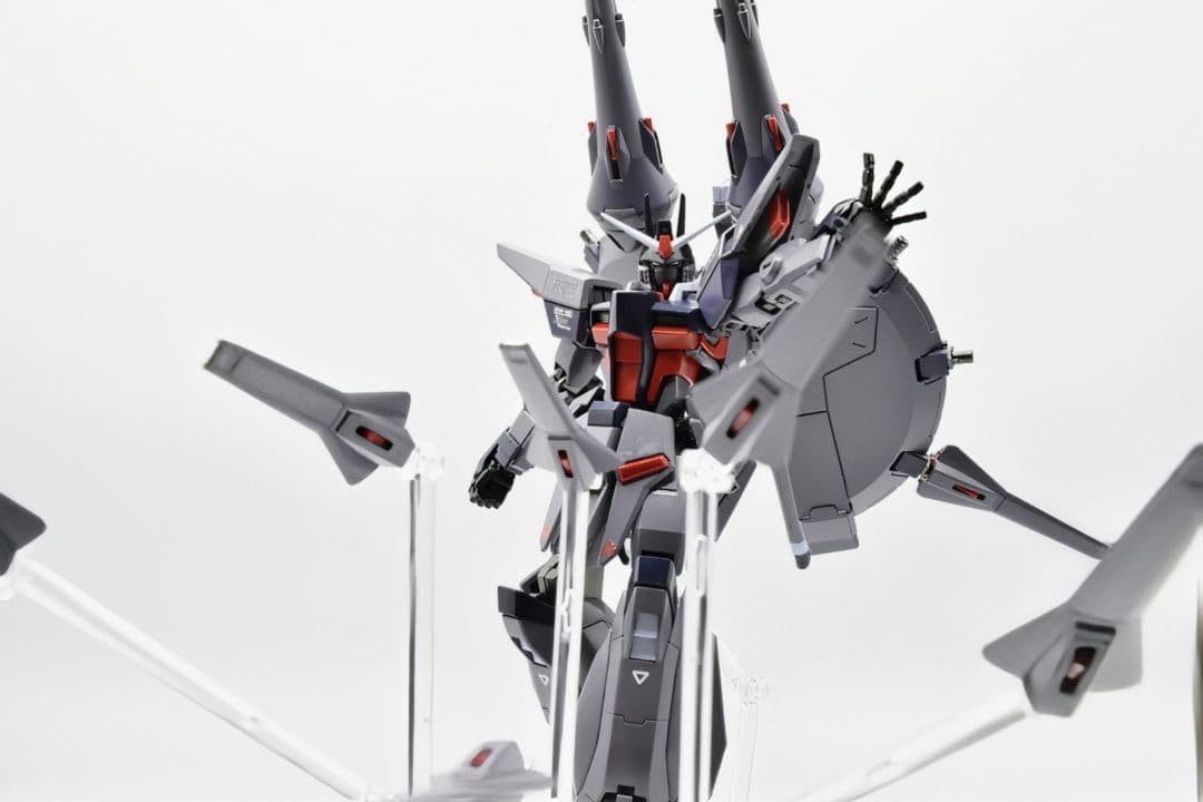 家*ネ様 〚 HGCE 1/144 レジェンドガンダム〛塗装済完成品