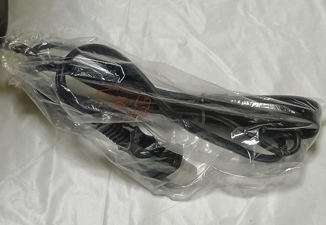 IN4M 加湿機能付き 大風量セラミックファンヒーター センサー付き 1200W