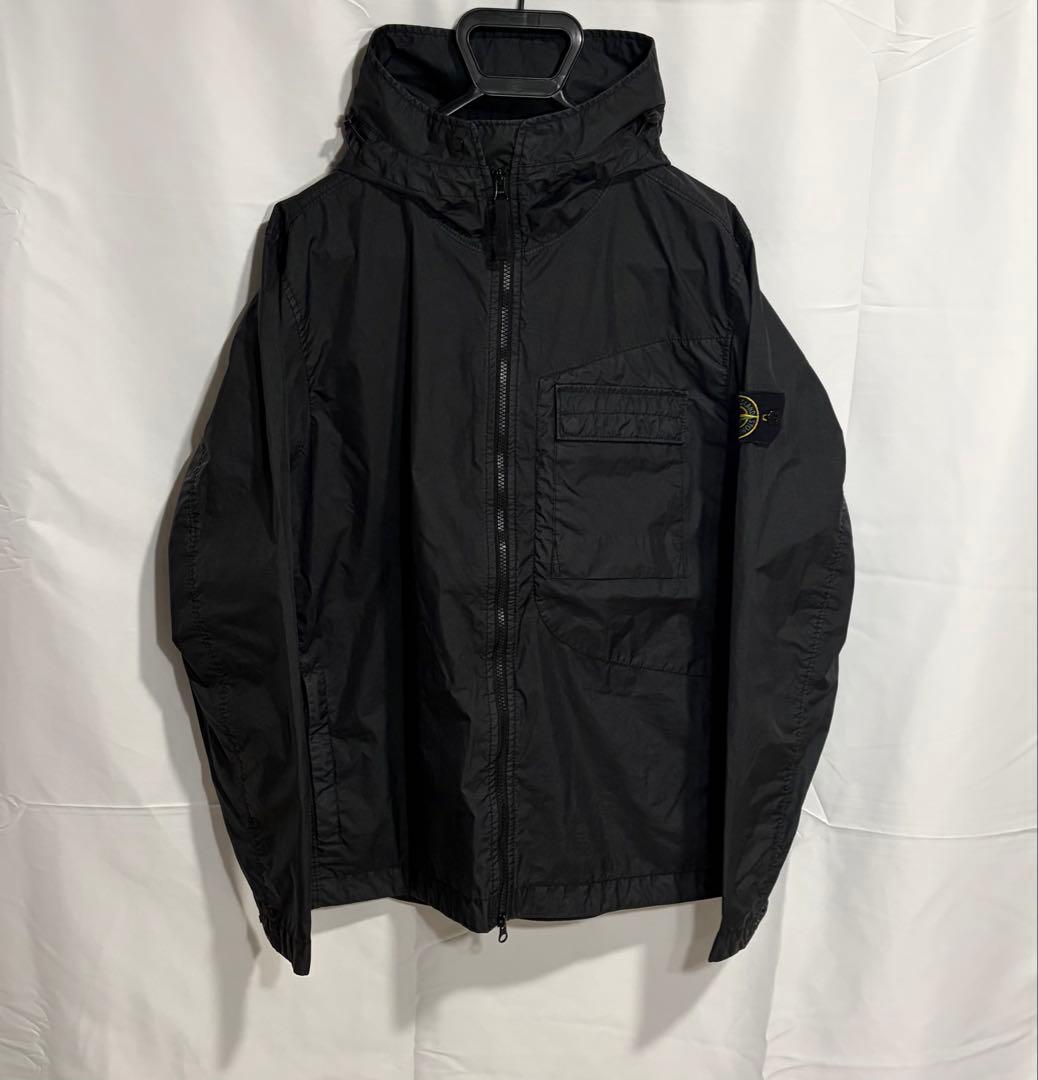 ［極美品］ストーンアイランド　ナイロンパーカー　ナイロンジャケット　ブラック