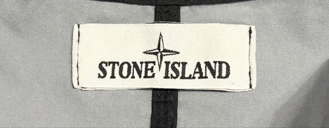 ［極美品］ストーンアイランド　ナイロンパーカー　ナイロンジャケット　ブラック