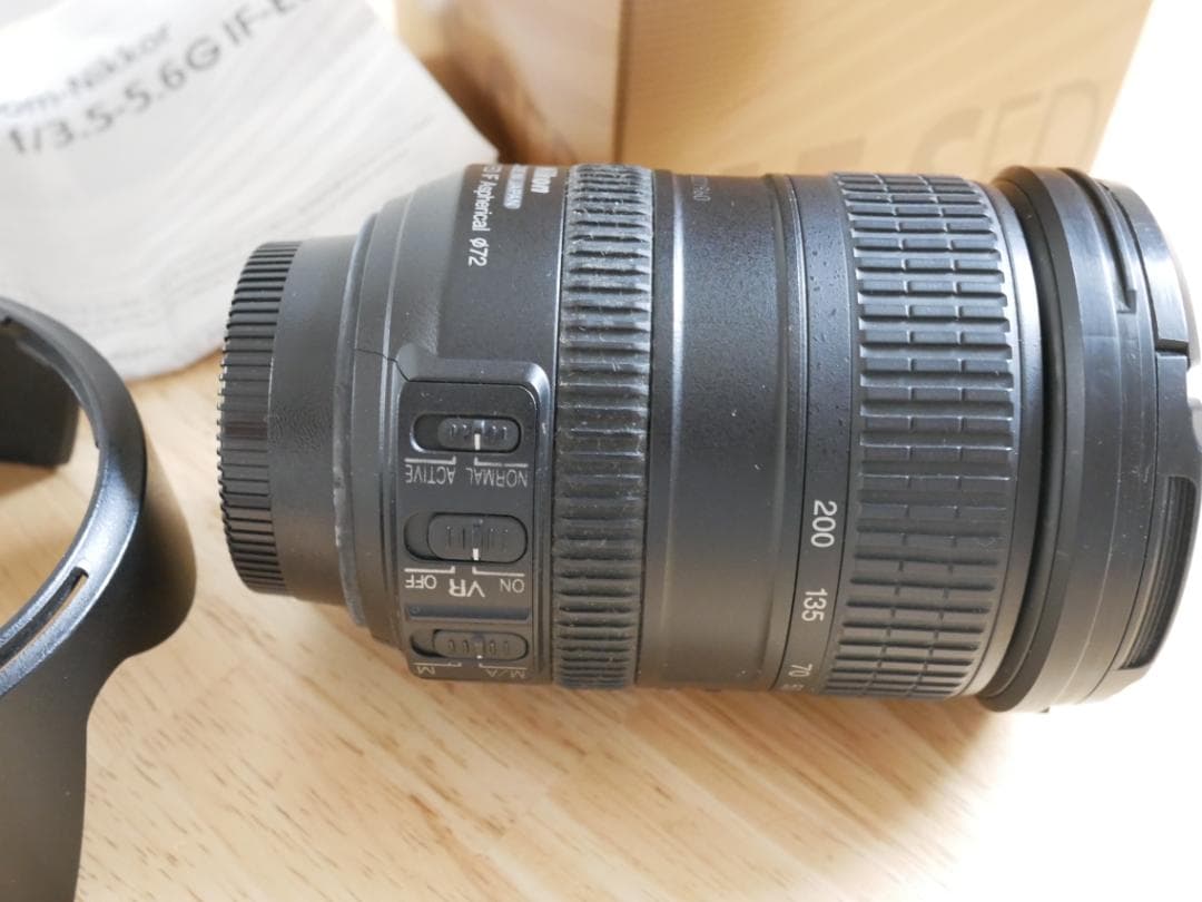 ニコン VR Zoom-Nikkor 18-200mm f/3.5-5.6G
