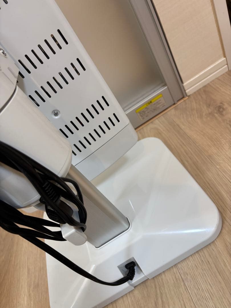 CORONA コロナ　遠赤外線ストーブ　AH-1222R 2022年製