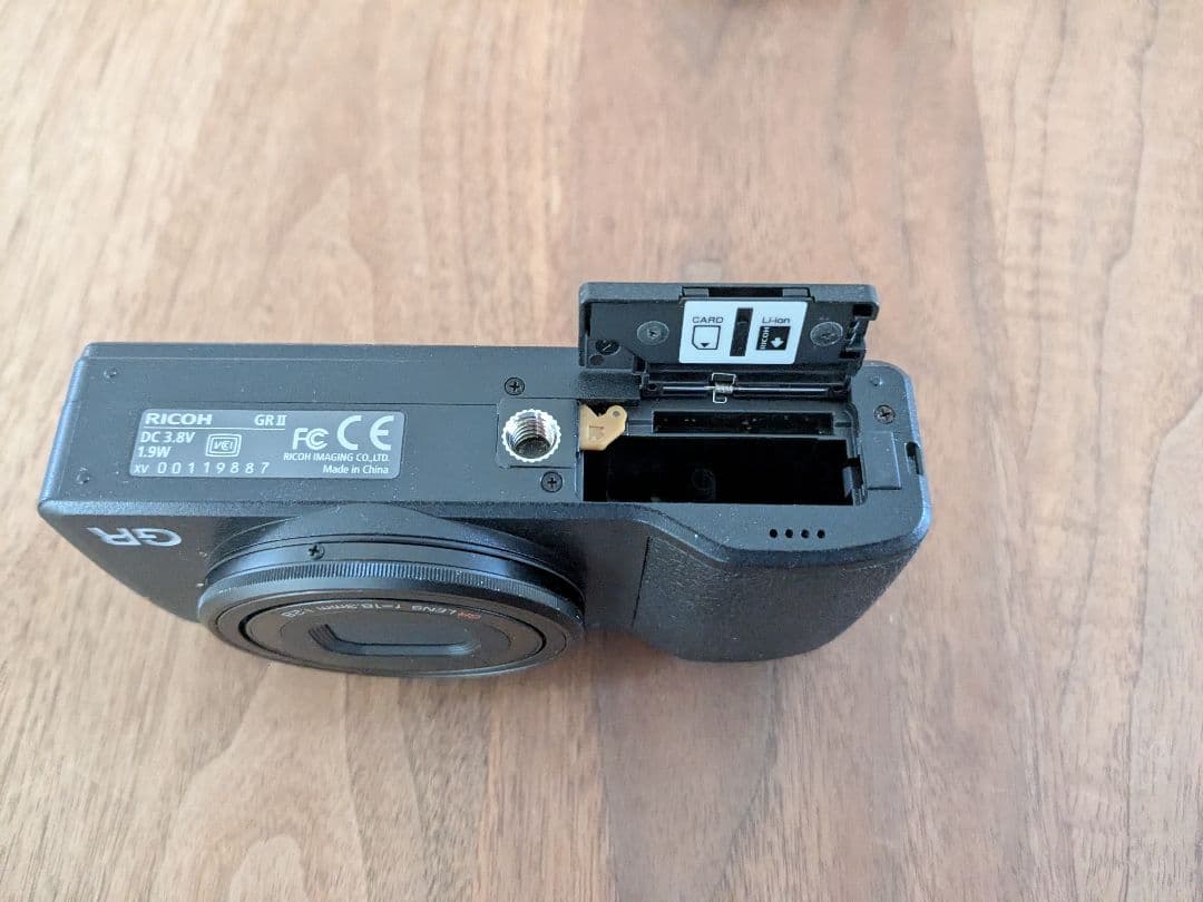 RICOH GRⅡ コンパクトデジタルカメラ 通電、簡易動作確認