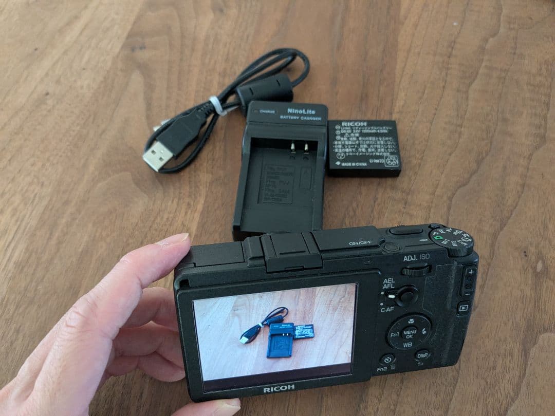 RICOH GRⅡ コンパクトデジタルカメラ 通電、簡易動作確認