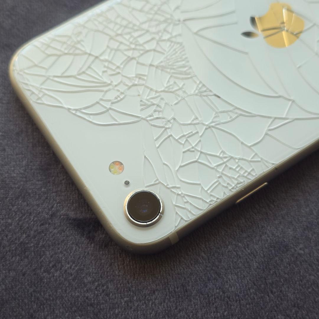 Apple iPhone SE3 64GB スターライト SIMフリー 本体のみ