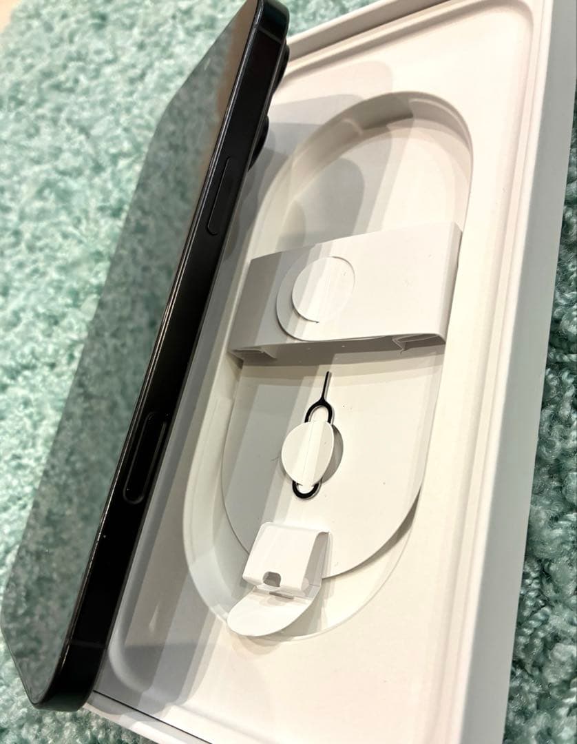 SIMフリー　iPhone16 ProMAX 256GB ブラックチタニウム