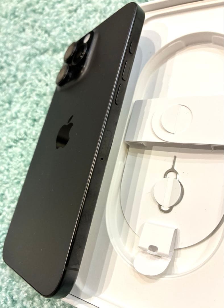 SIMフリー　iPhone16 ProMAX 256GB ブラックチタニウム