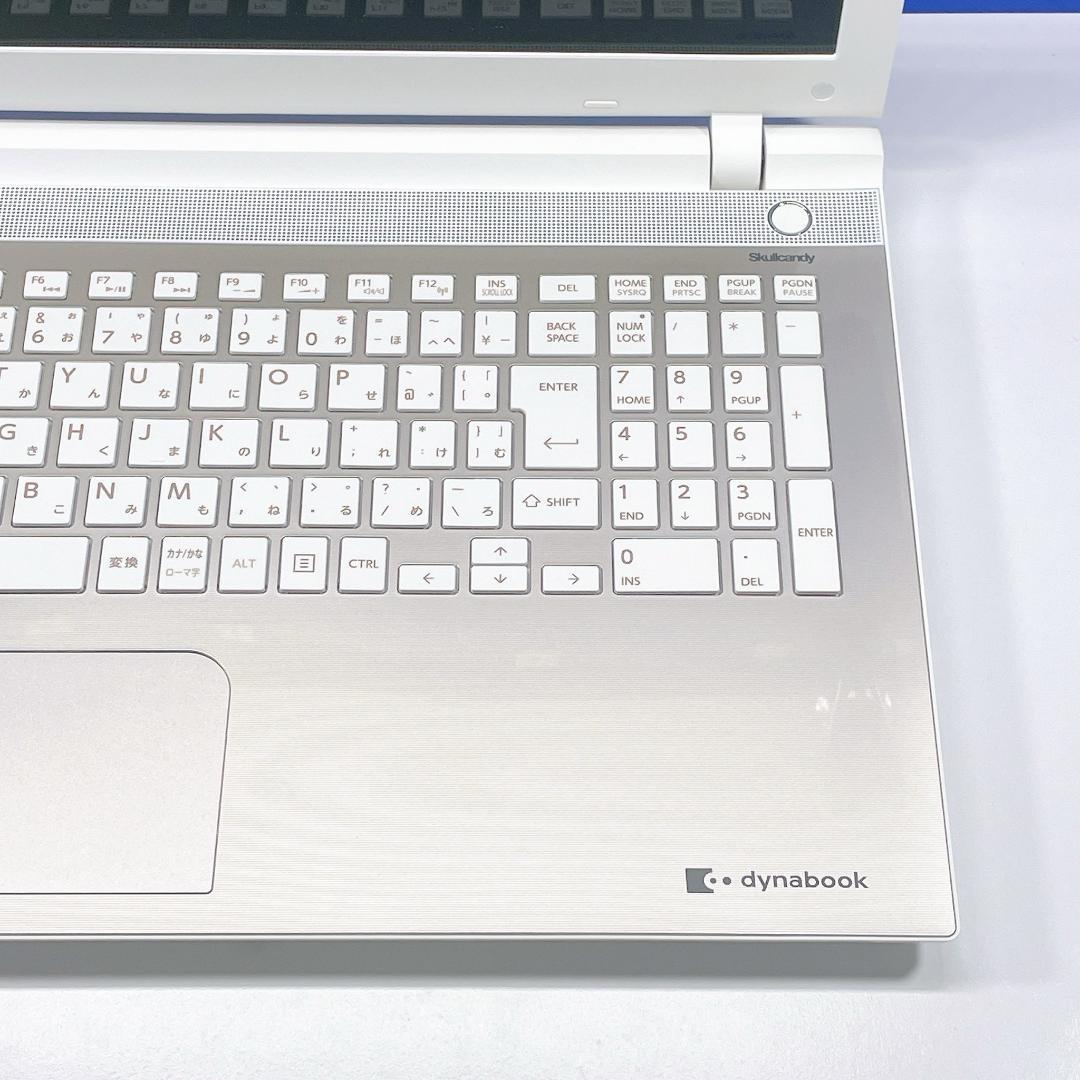 美品＆動作快適SSD✨Windows11✨東芝ゴールドカメラ付ノートパソコン薄型