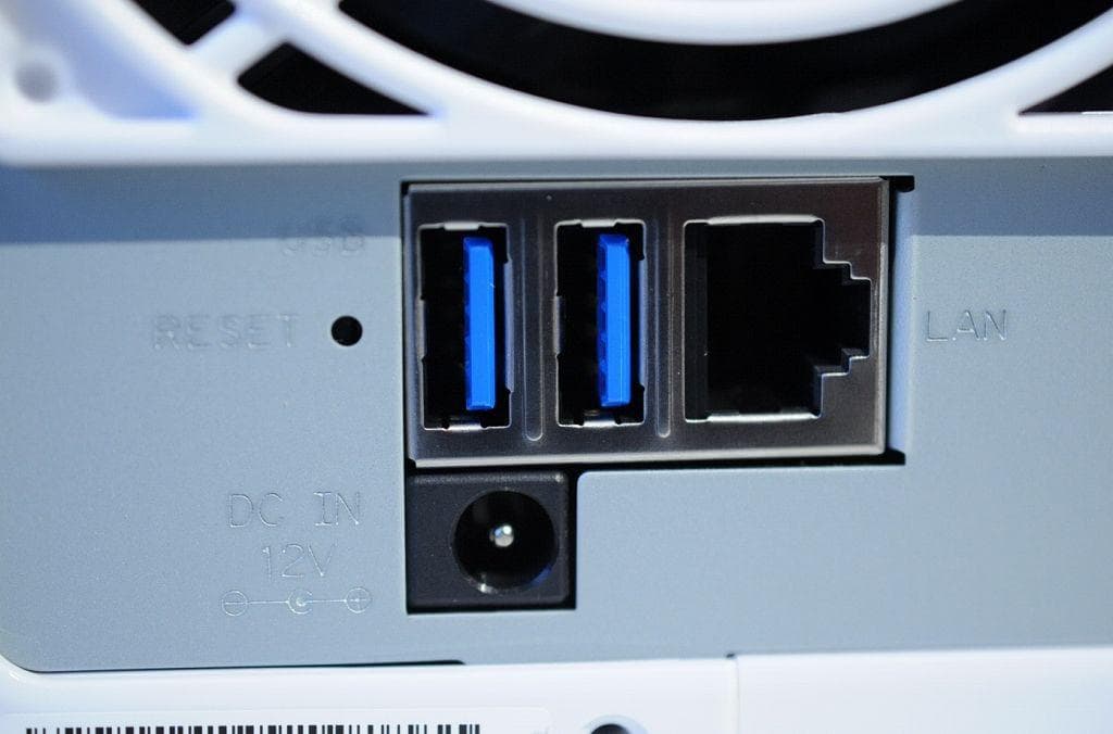 Synology NAS 2ベイ／シノロジー／デュアルコアCPU　SATA対応