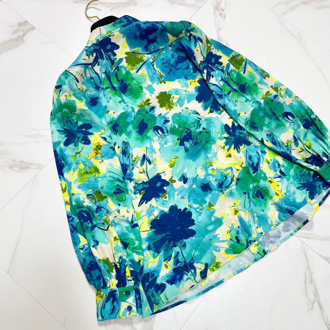 近年✨ANAYI アナイ デジタルフラワープリントボウタイブラウス 総柄