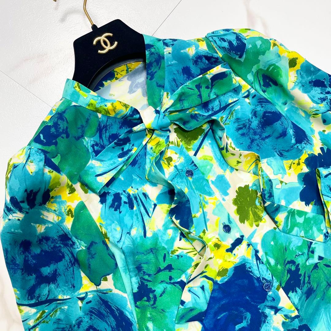 近年✨ANAYI アナイ デジタルフラワープリントボウタイブラウス 総柄