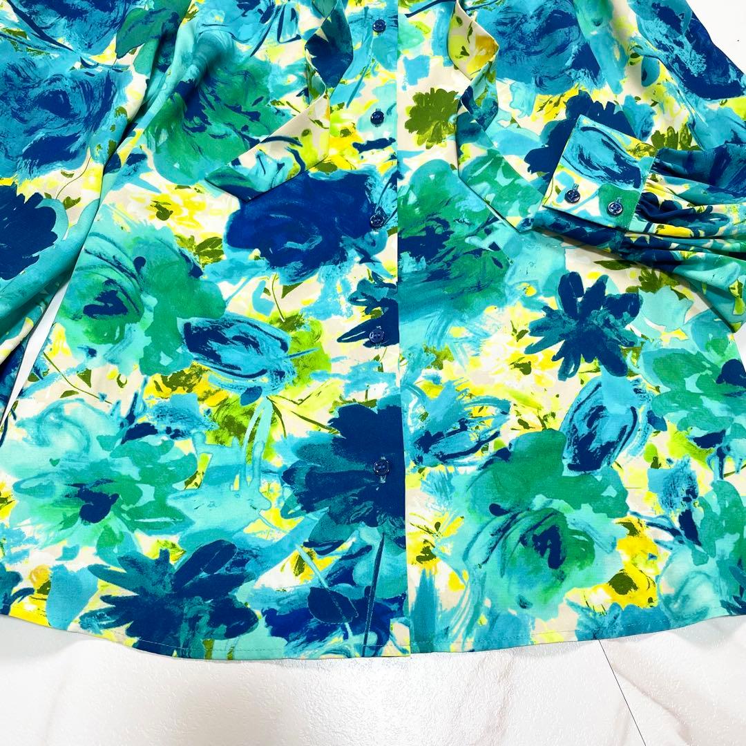 近年✨ANAYI アナイ デジタルフラワープリントボウタイブラウス 総柄