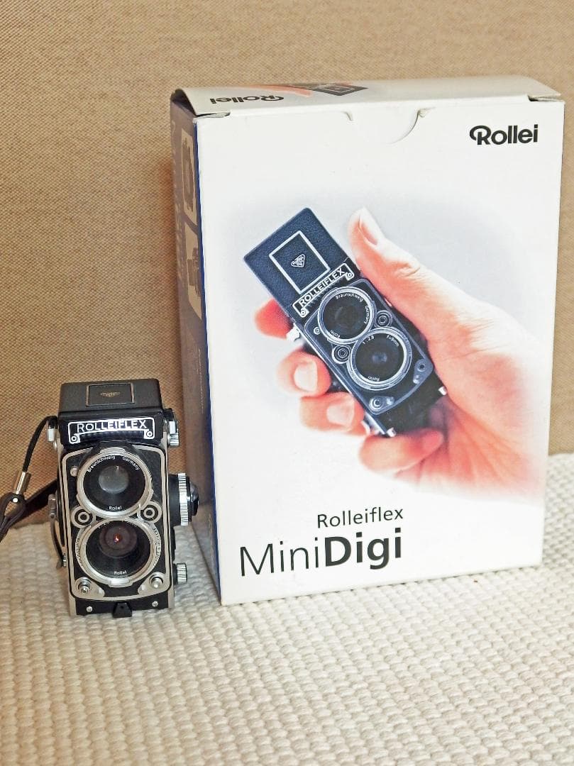 【ジャンク品】Rolleiflex MiniDigi バッテリー,充電器付き