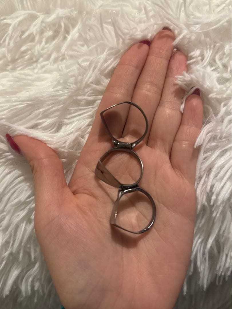 ヴィヴィアンウエストウッド KNUCKLEDUSTER リング