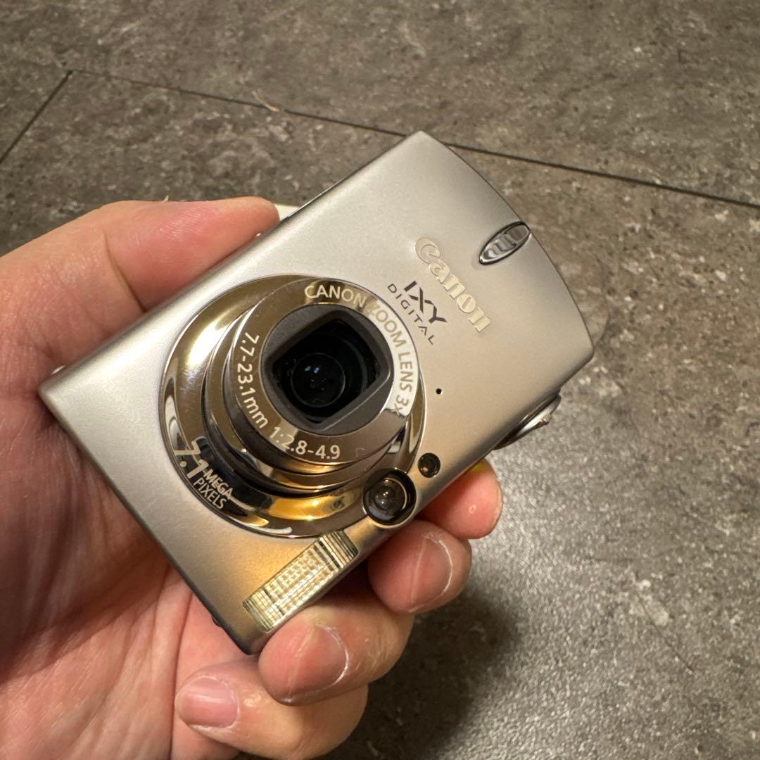 Canon IXY 700シルバー デジタルカメラ