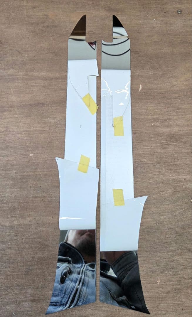 17スーパーグレート等　純正バイザー用　Bピラー鏡面ステンレス　アレンジ