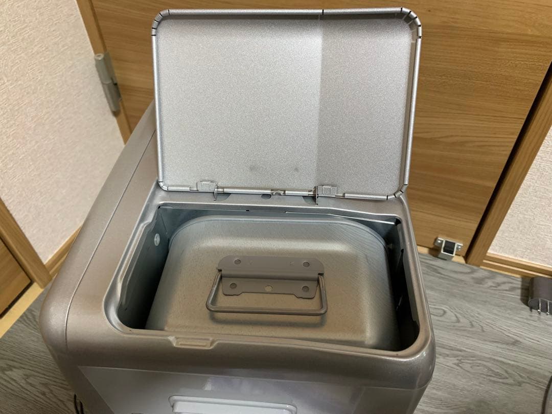 【美品】CORONA 石油ファンヒーター FH-G3224Y-S 2024年製