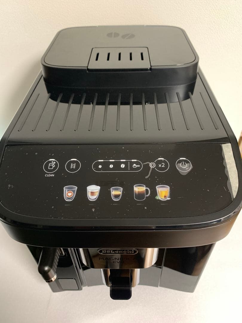 デロンギ　マグニフィカ　イーヴォ　全自動　ECAM29064X 抽出機未使用