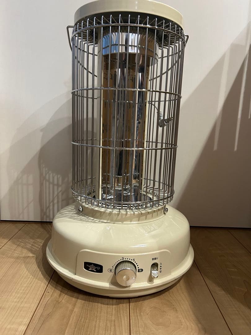 アラジン　グライファイトフレームヒーター　ほぼ新品