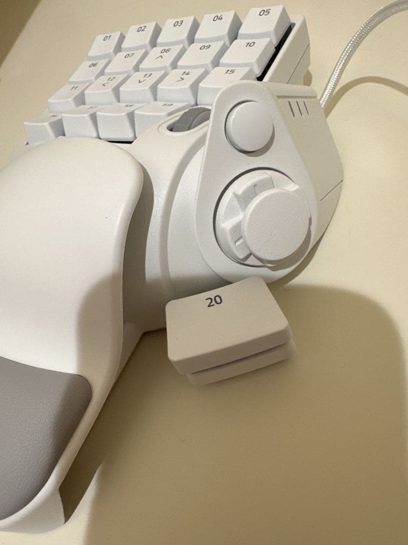 Razer TARTARUS PRO ホワイト