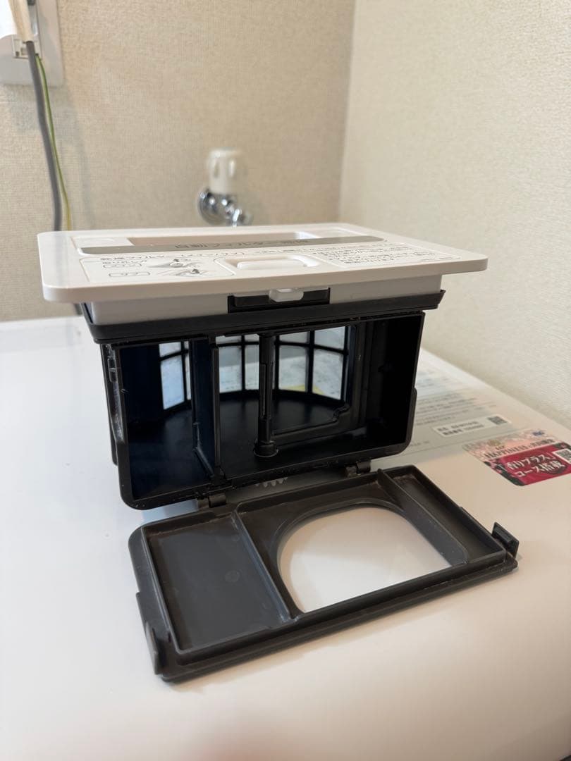 【送料込2/10まで】SHARP ドラム式洗濯機 左開き 22年製ES-W114