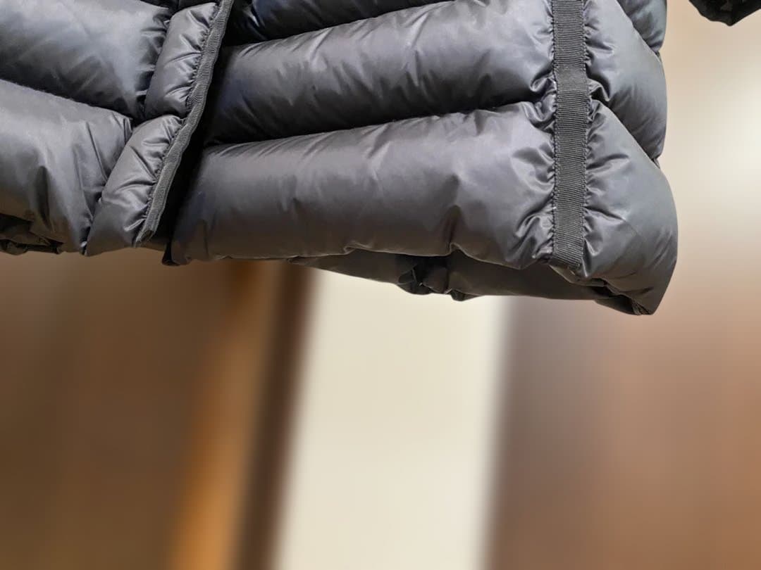 モンクレール　エルミンヌ