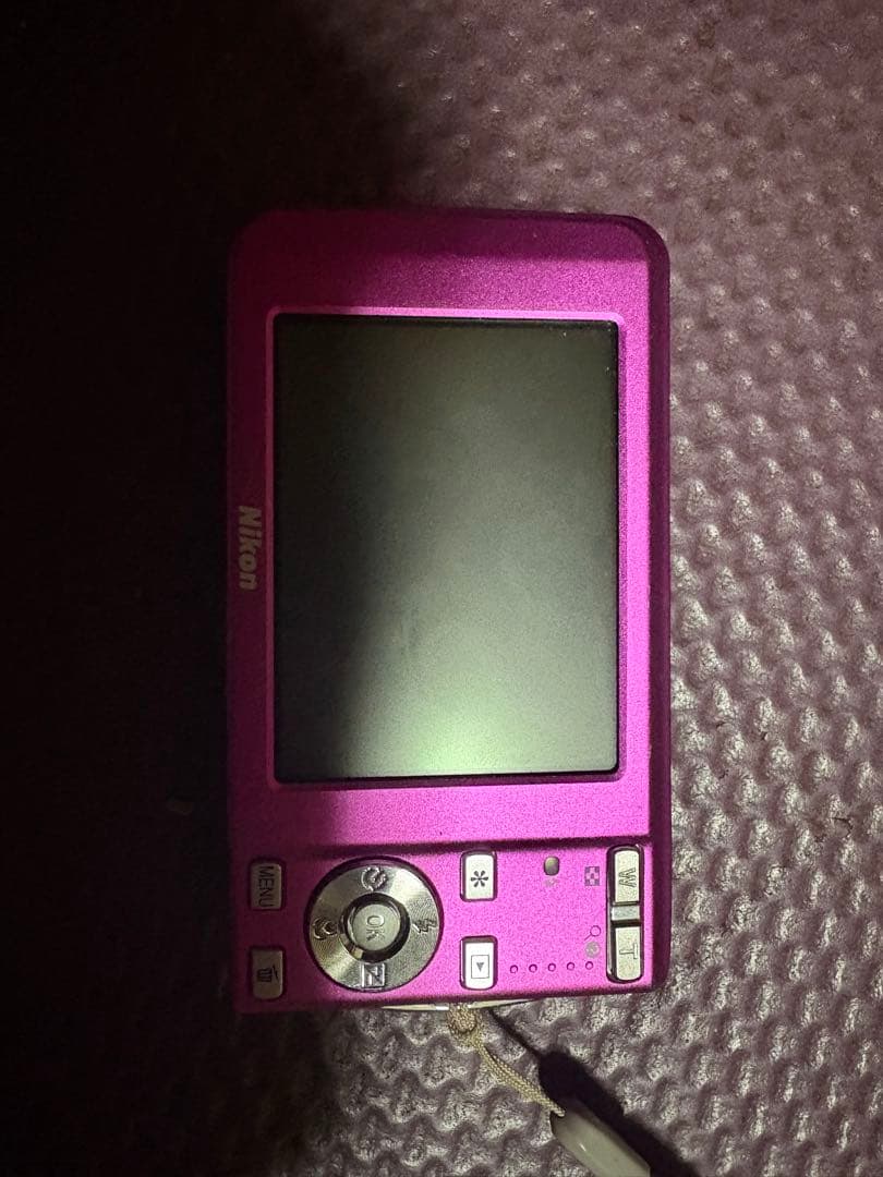 Nikon COOLPIX ピンク デジタルカメラ