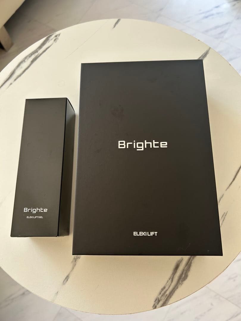 超美品BrighteELEKI LIFT BRT-FL170 RF EMS美顔器