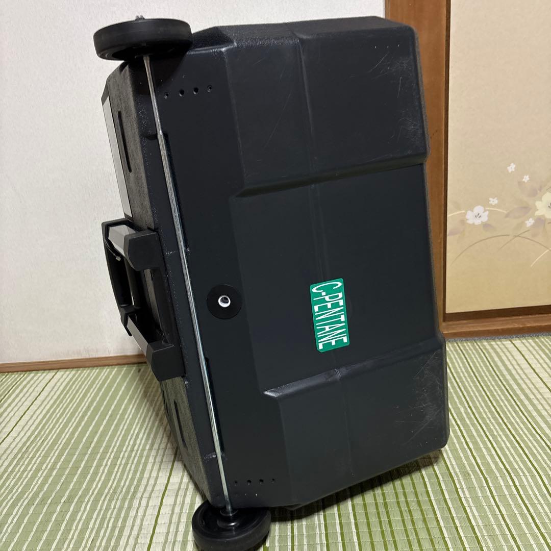 アイリスオーヤマ　ポータブル冷蔵冷凍庫　30L IPD-3A-B キャンプ
