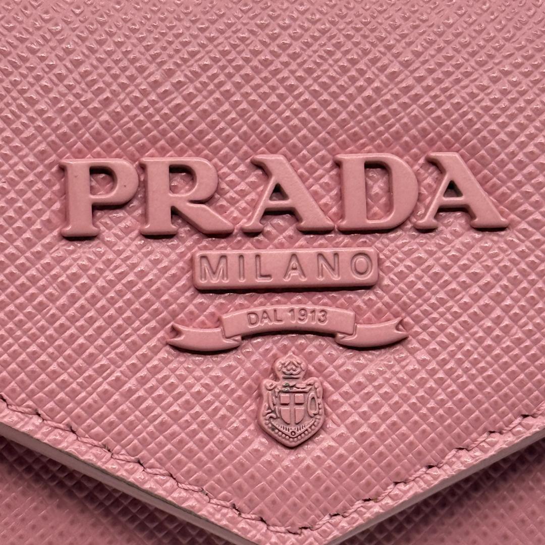 PRADA キーケース 4pic プラダ