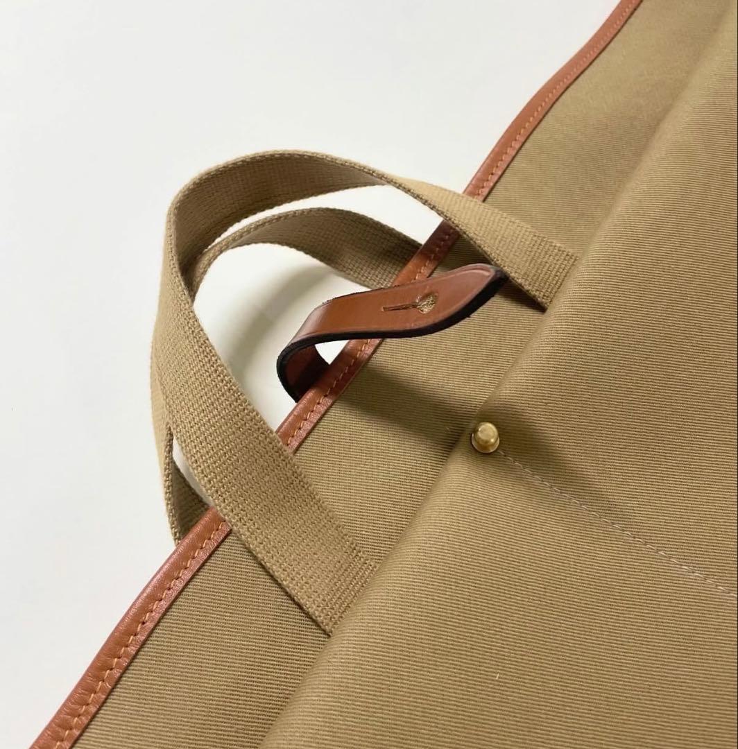 最終値下げthis is a(n)× Brady BaseToteトー