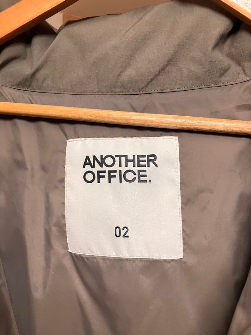 ダウンジャケット　ANOTHER OFFICE
