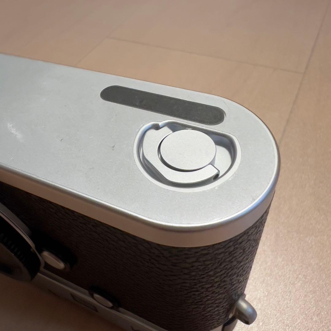 【美品】Leica M カメラ 本体 + 追加バッテリー1個 + ファインダー