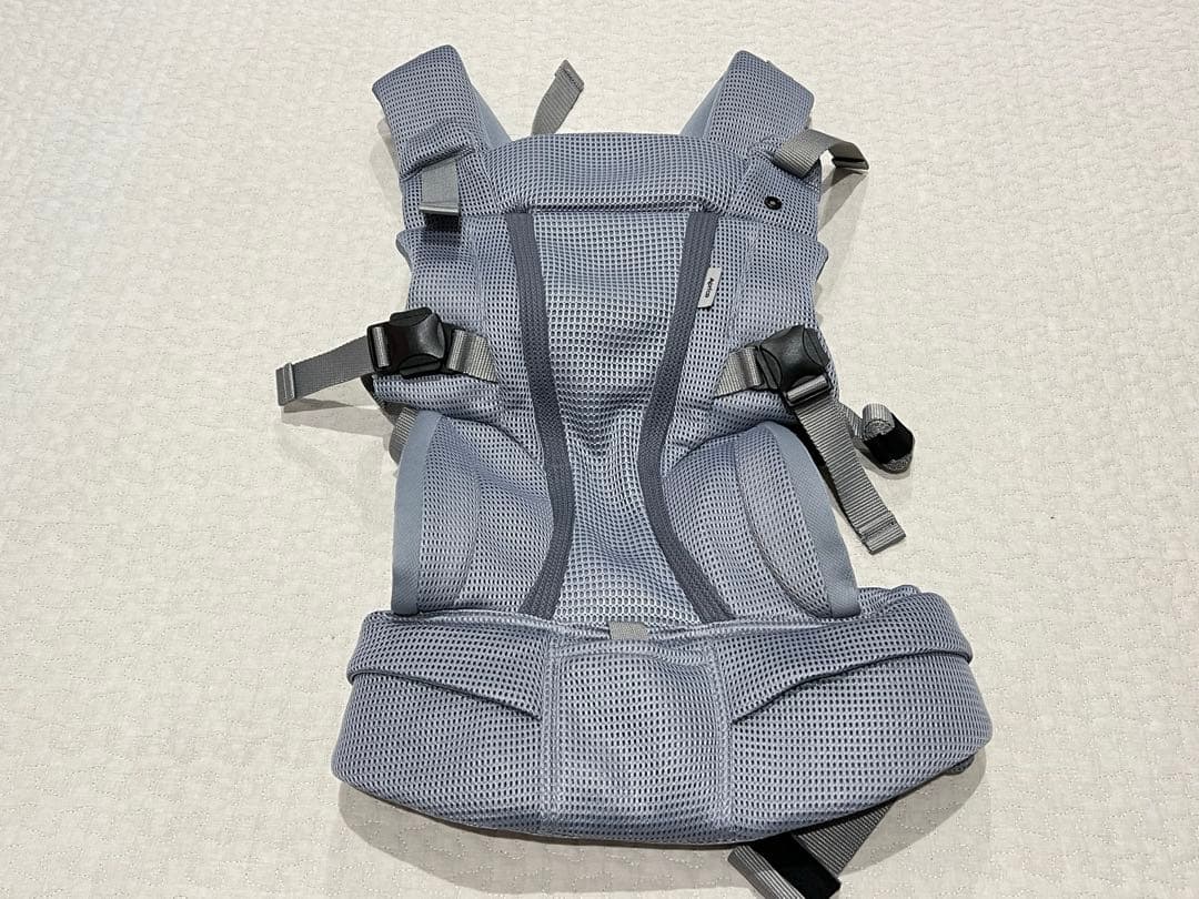 たぬき : アップリカ ラクリス 抱っこ紐 グレー