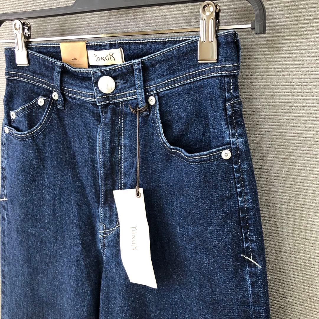 未使用品 YANUK ワイドフレア デニムパンツ 24 WIN