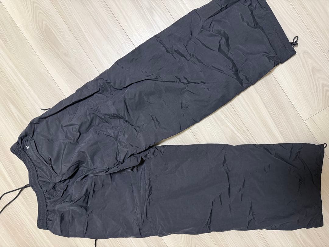 た*ー様 BASICKS umbro 黒 ナイロンジャケット