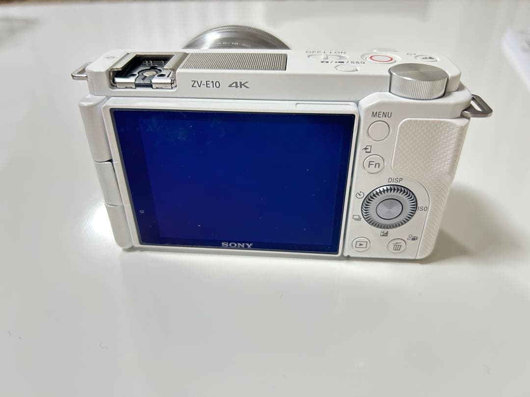 SONY ZV-E10 ダブルズームレンズキット 保証期間内 おまけ付 値下げ中