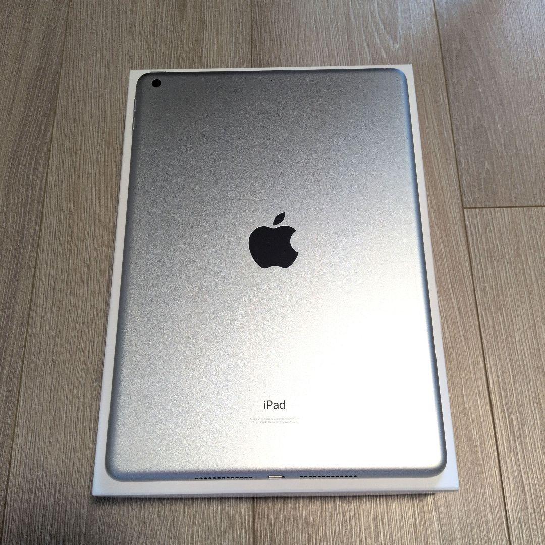 iPad 第9世代本体 シルバー wifiモデル 64G
