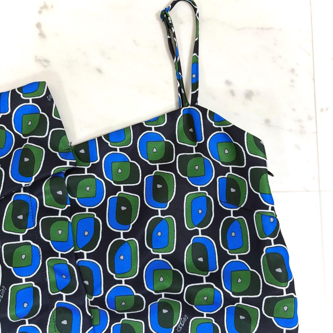 極美品 UN3D. グラデーションジオメトリックキャミソール F 洗える