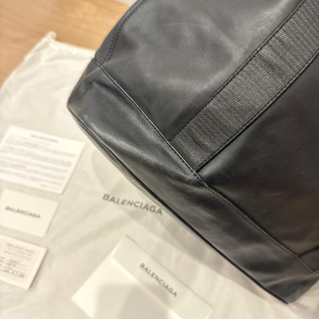 バレンシアガ オールレザートートバッグ 阪急梅田購入