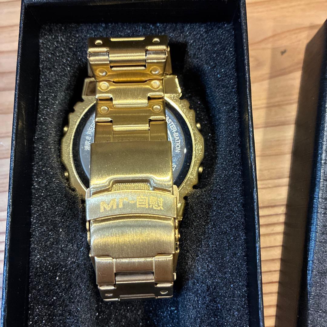 デジタル腕時計OMECO　ゴールドメタル g-shock風　腕時計