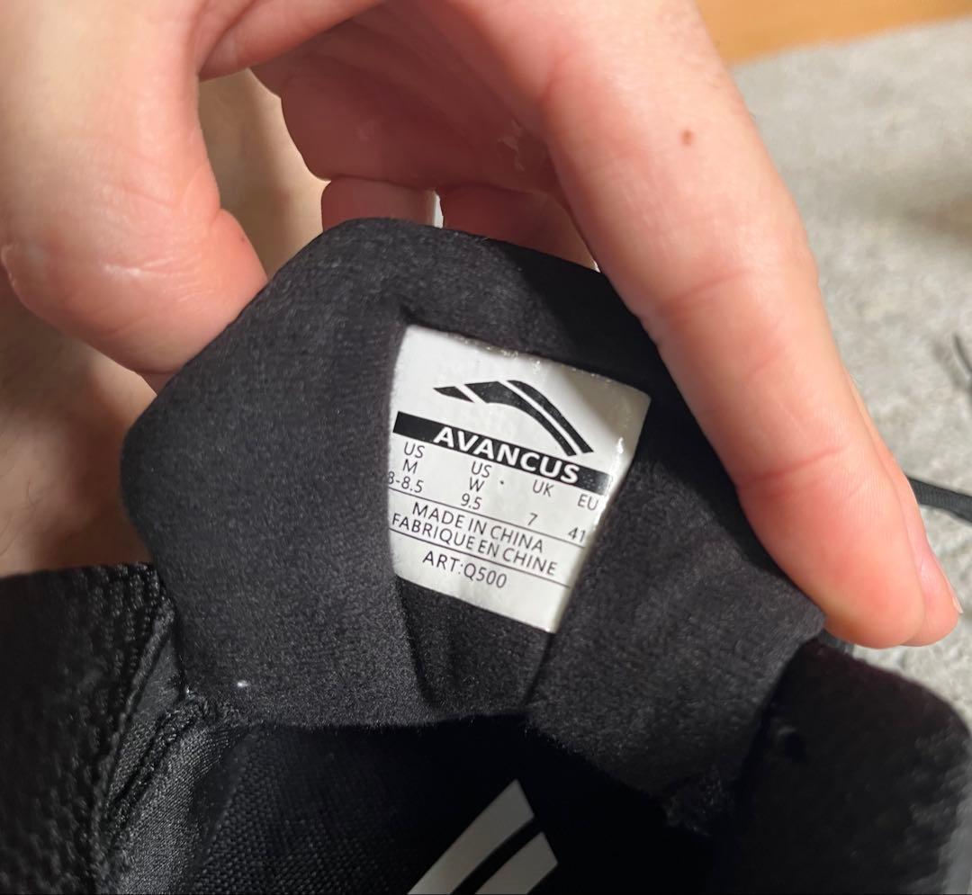 アヴァンサス(AVANCUS) V3ブラック EU41