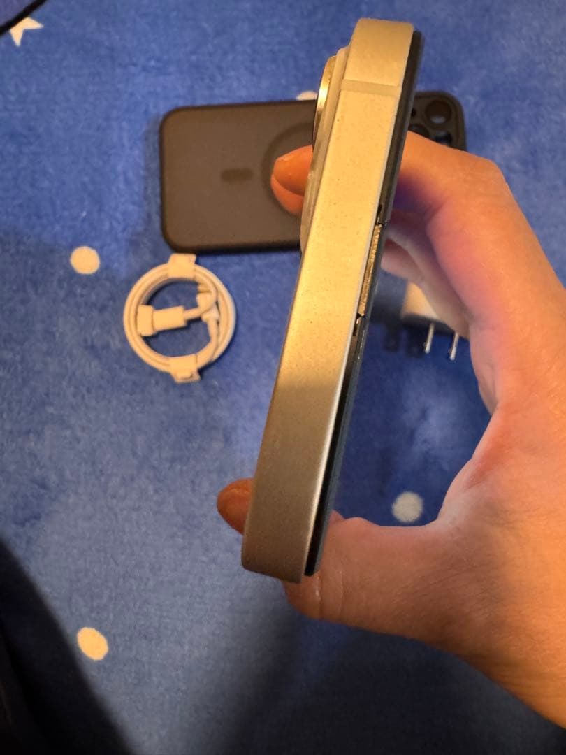 iPhone 14 plus 256GB バッテリー93%