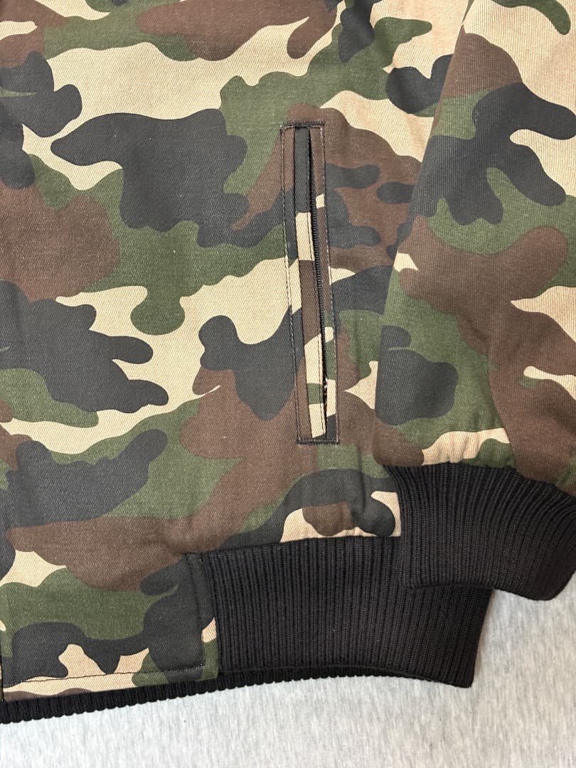 ダービーオブサンフランシスコ Camo With Hood 　迷彩　L　新品